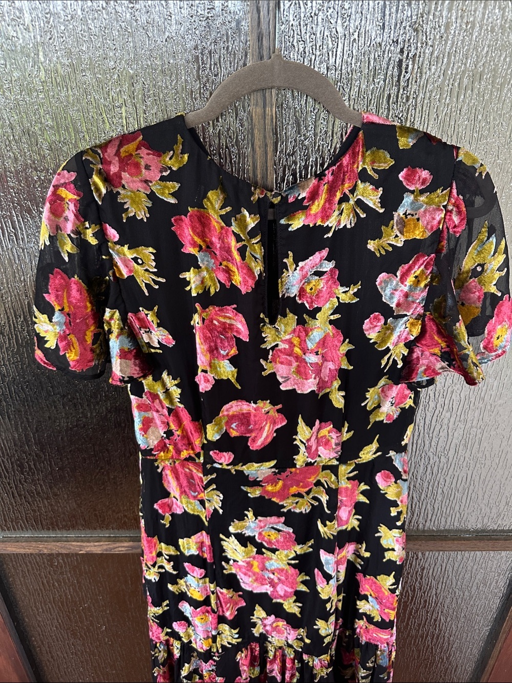 Rixo Velvet Floral Gown Floral Maxi Dress with Flutter Sleeves Sz 4 - Picture 12 of 15